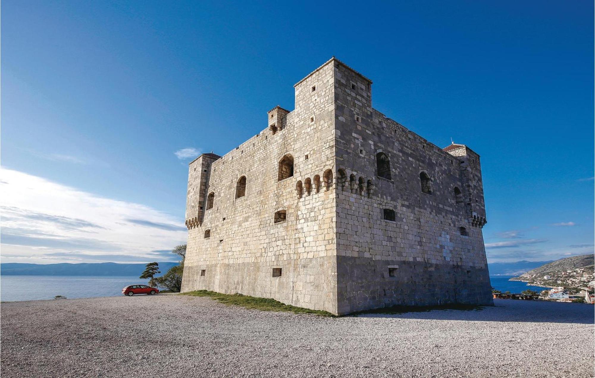 Awesome Apartment In Senj With Wifi Senj (Lika-Senj) Exterior foto